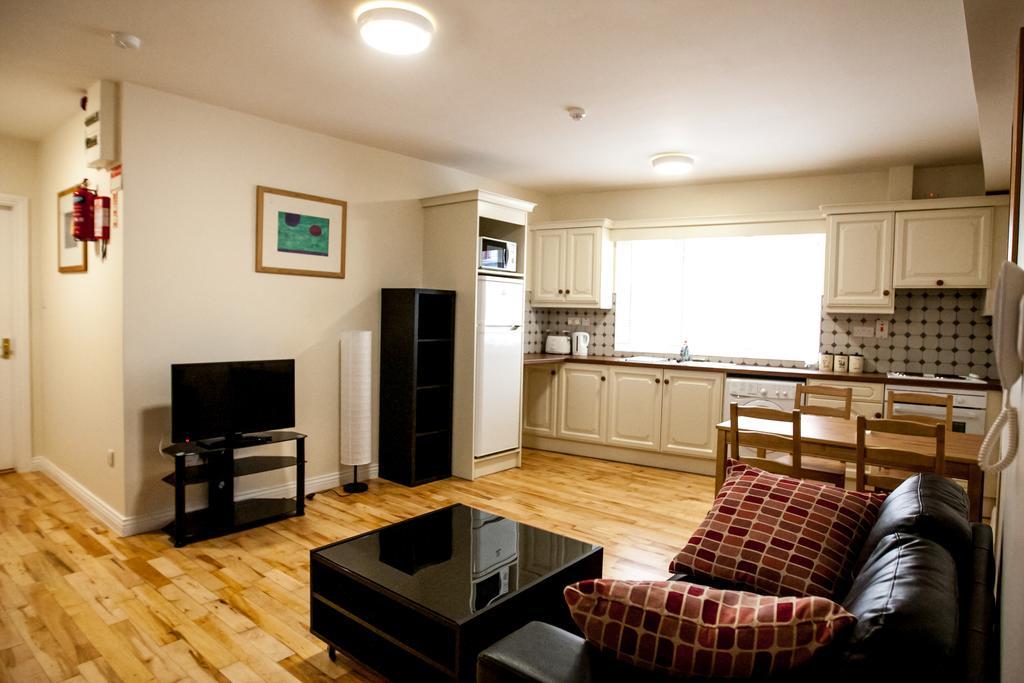 Dominick Street Apartments Galway Dış mekan fotoğraf