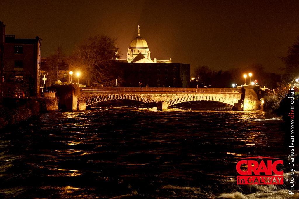 Dominick Street Apartments Galway Dış mekan fotoğraf