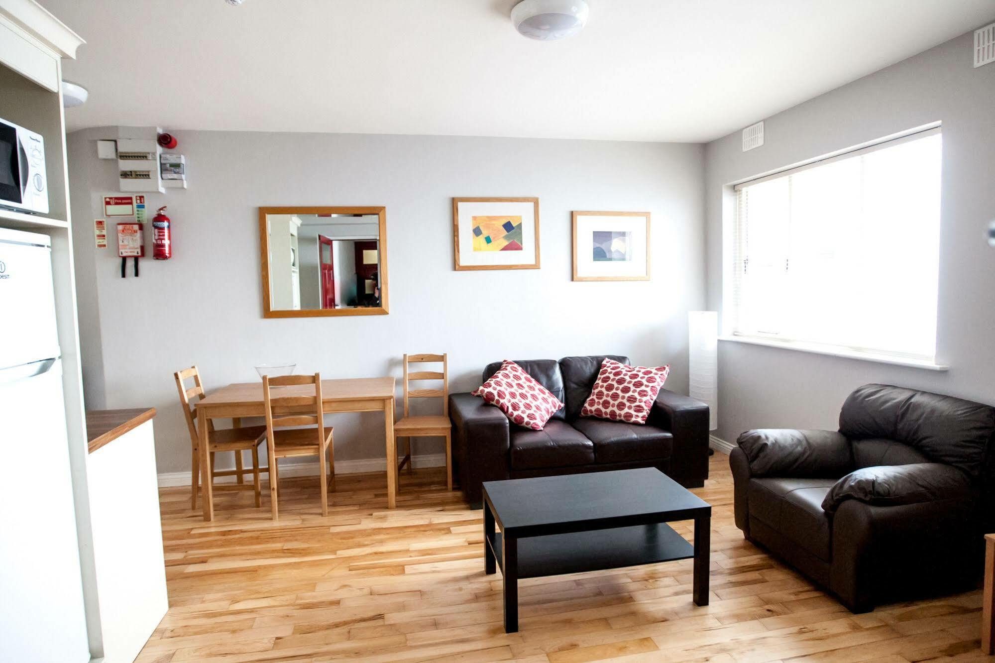 Dominick Street Apartments Galway Dış mekan fotoğraf