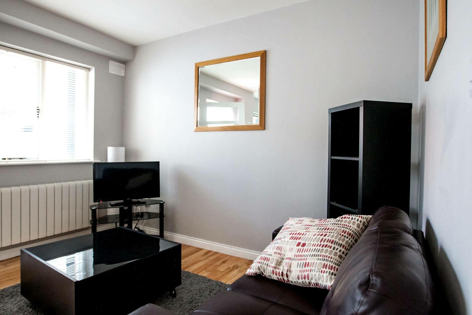 Dominick Street Apartments Galway Dış mekan fotoğraf